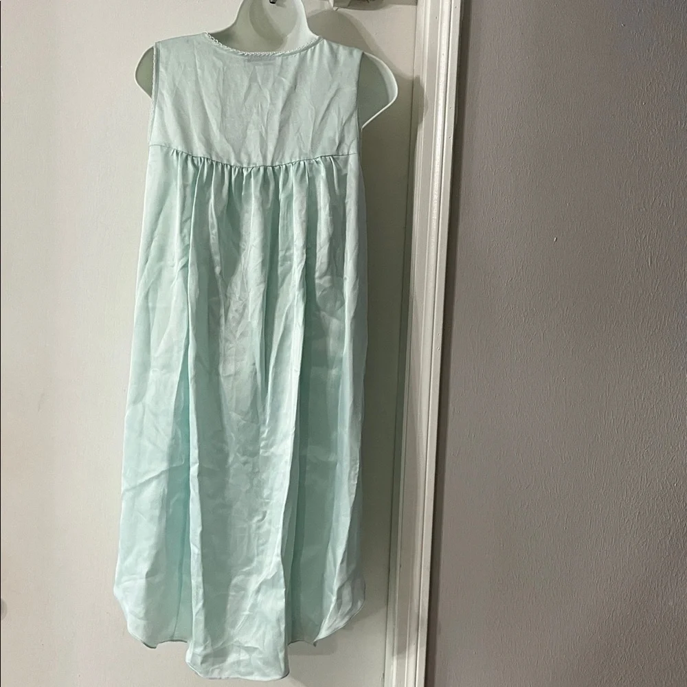 CHRISTIAN DIOR x SAKS FIFTH AVENUE x VINTAGE Satin lace night gown in aqua teal - Picture 9 of 11